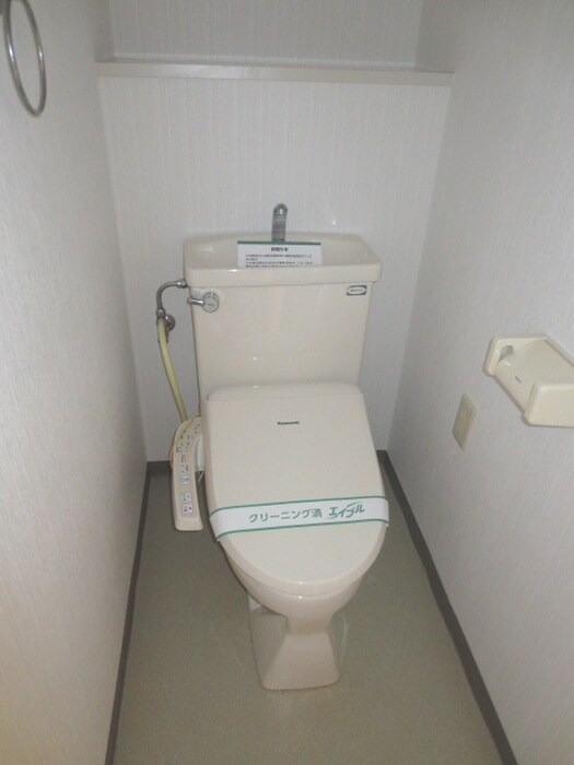 物件内観写真14　(トイレ)