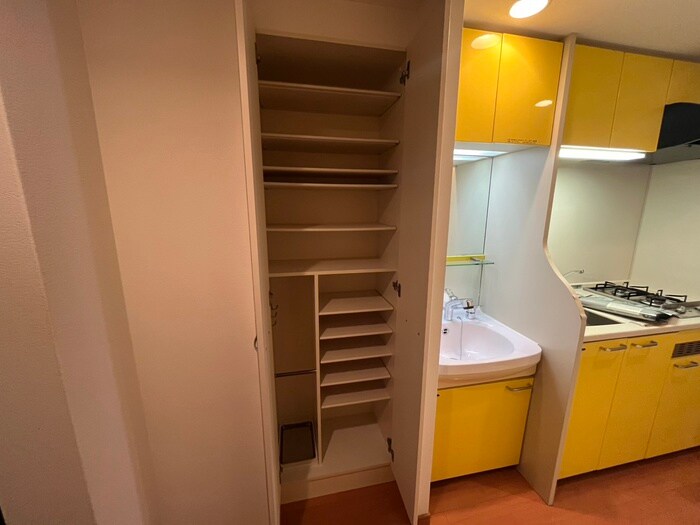 物件内観写真19　(靴箱)