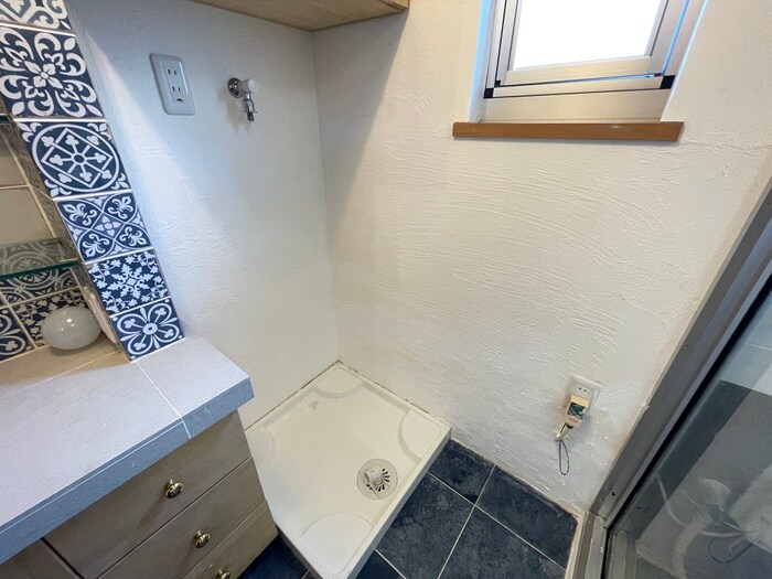 物件内観写真9　(洗濯機置場)