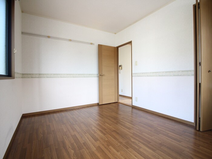 物件内観写真15　(居室)