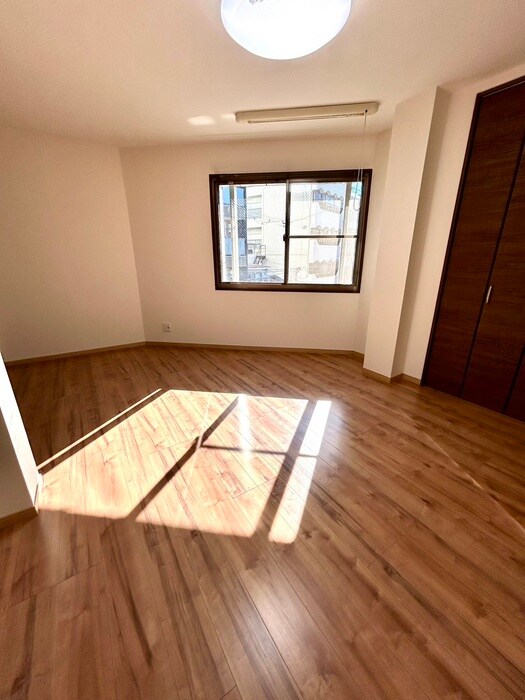 物件内観写真12　(居室)