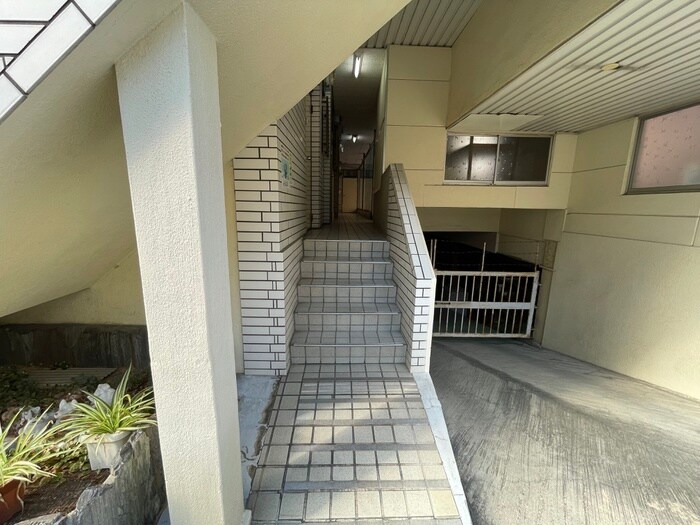 物件外観写真6　(その他)