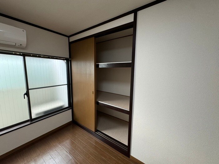 物件内観写真14　(収納)