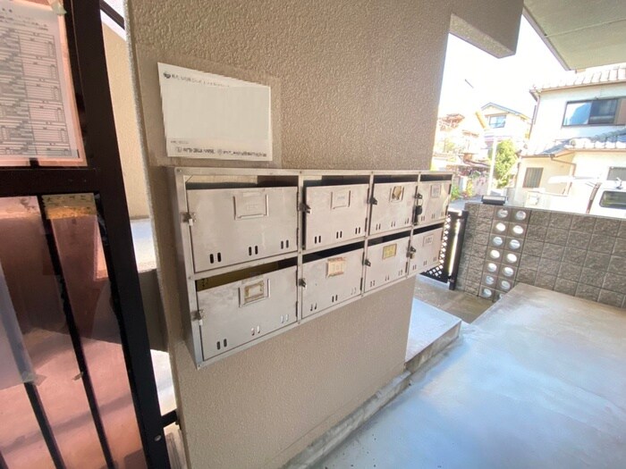 物件外観写真4　(建物設備)