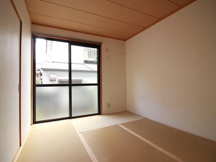 物件内観写真9　(居室)