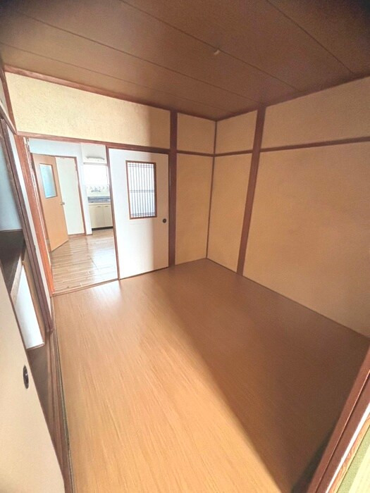 物件内観写真8　(居室)