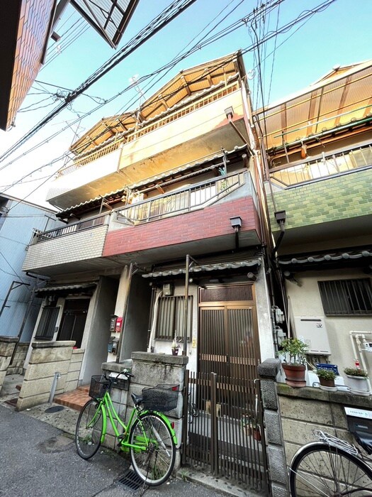 物件外観写真5　(外観写真)