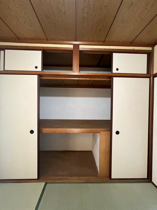 物件内観写真13　(収納)