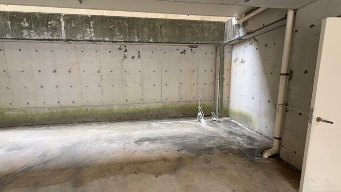 物件外観写真5　(駐輪場)