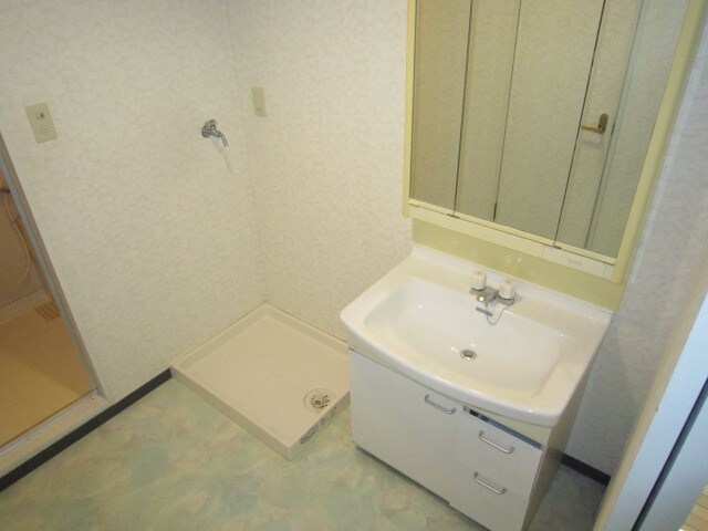 物件内観写真13　(洗面)