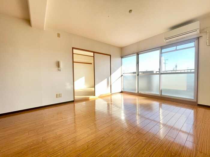 物件内観写真9　(居室)