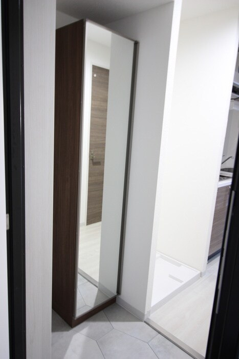 物件内観写真8　(靴箱)