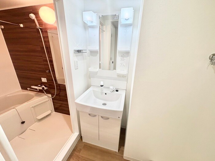 物件内観写真10　(洗面)