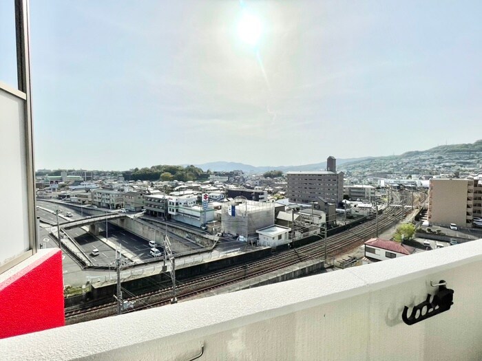 物件内観写真16　(室内からの展望)