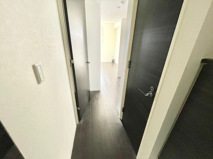 物件内観写真19　(廊下)