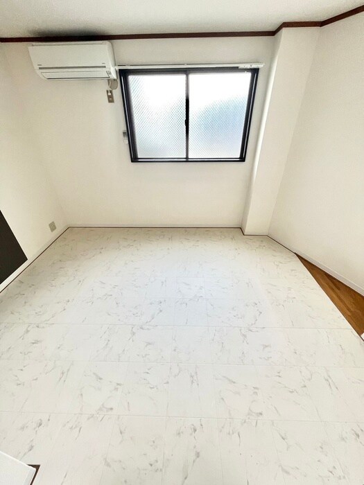 物件内観写真14　(居室)