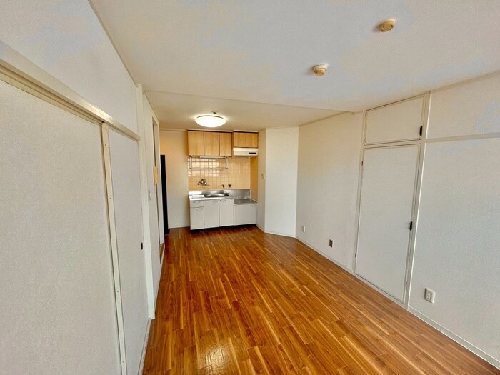 物件内観写真16　(居室)