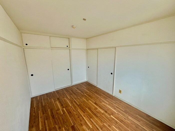 物件内観写真18　(居室)