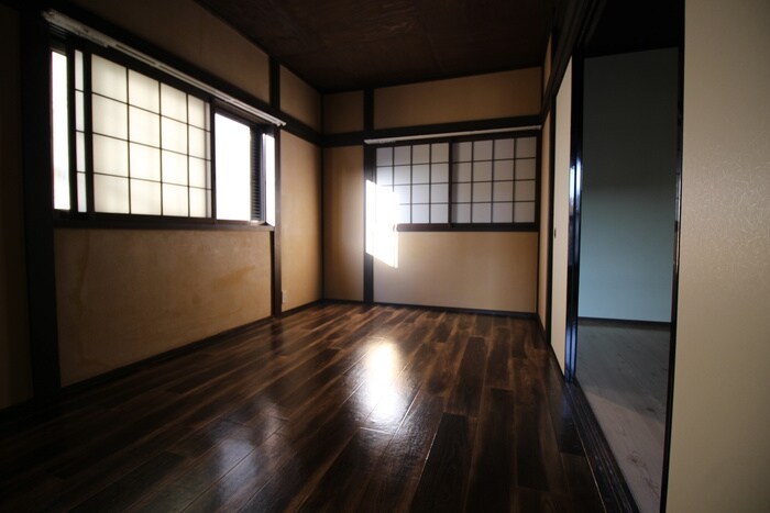 物件内観写真10　(居室)