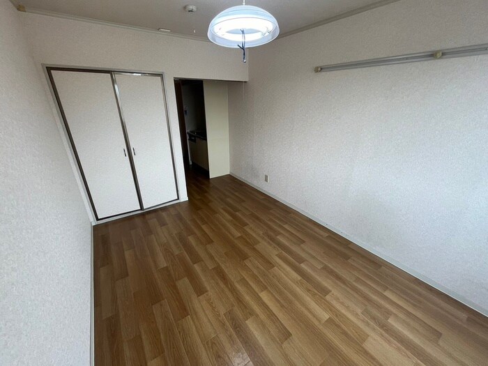 物件内観写真19　(居室)