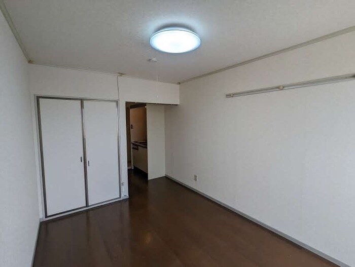 物件内観写真22　(居室)