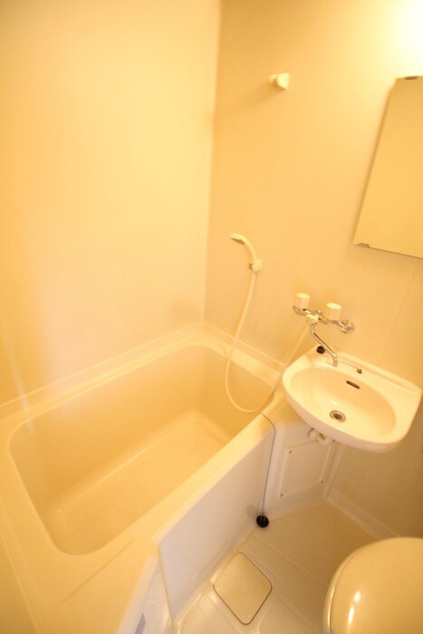 物件内観写真10　(バス／シャワールーム等)