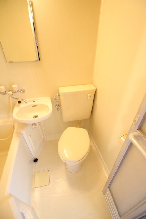 物件内観写真12　(トイレ)