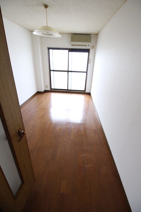 物件内観写真13　(居室)