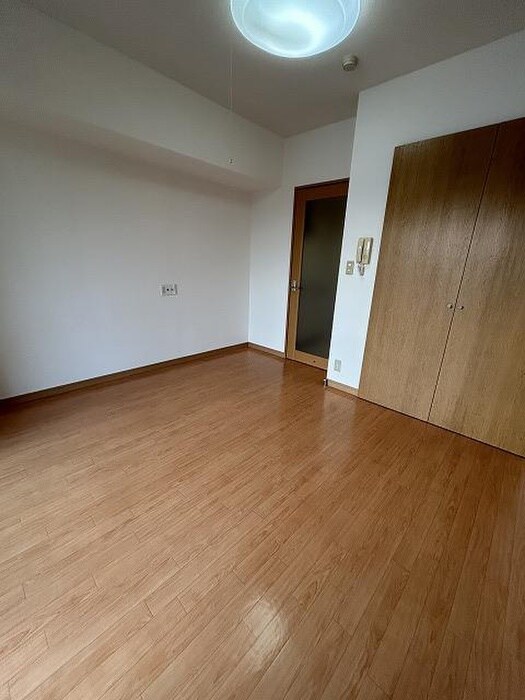 物件内観写真18　(居室)