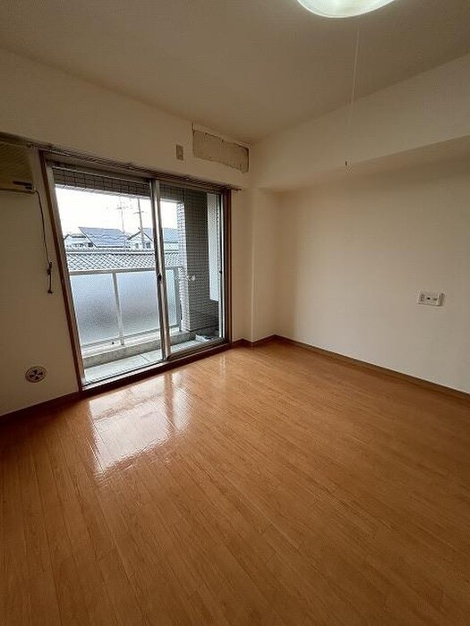 物件内観写真19　(居室)