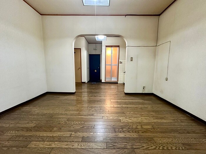 物件内観写真8　(居室)