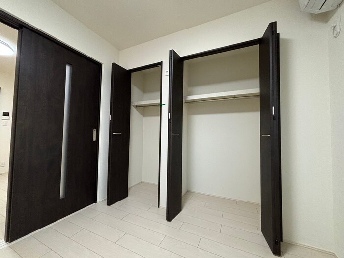 物件内観写真11　(収納)