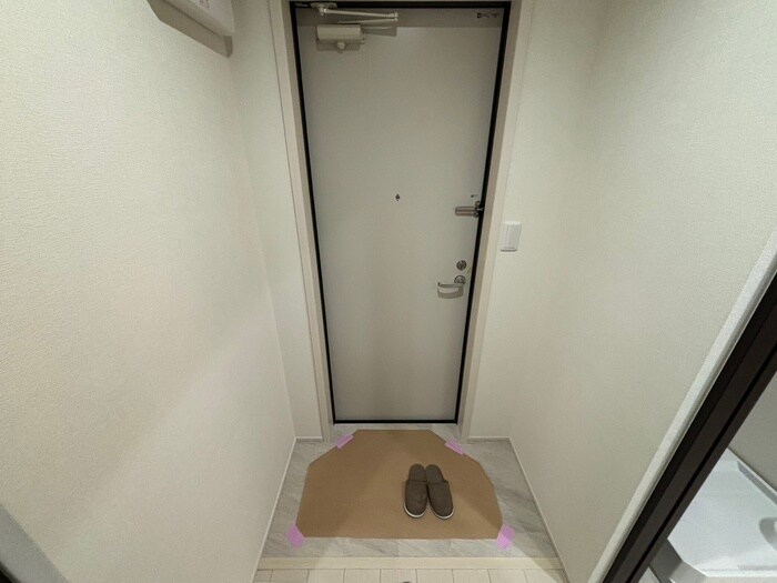 物件内観写真22　(玄関)