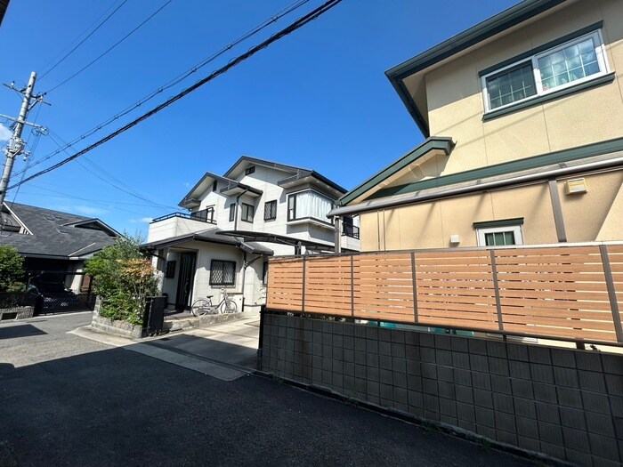 物件内観写真16　(室内からの展望)