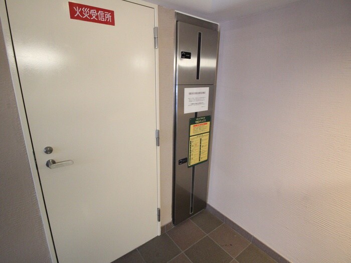 物件外観写真6　(建物設備)