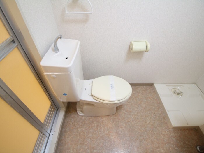 物件内観写真19　(トイレ)