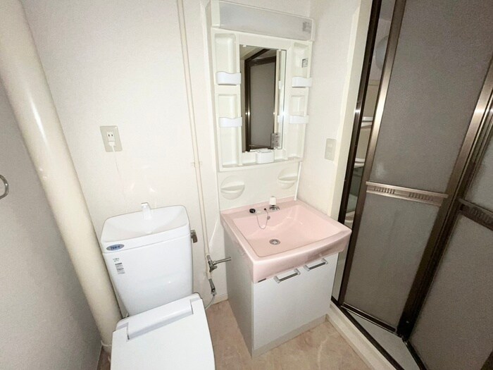 物件内観写真11　(洗面)