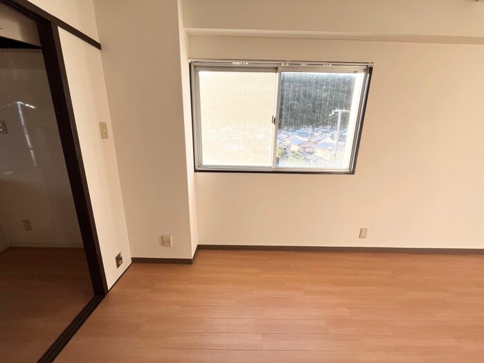 物件内観写真19　(居室)