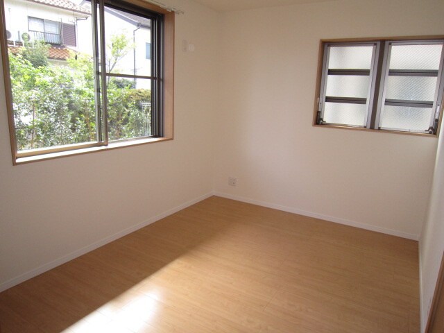 物件内観写真14　(居室)