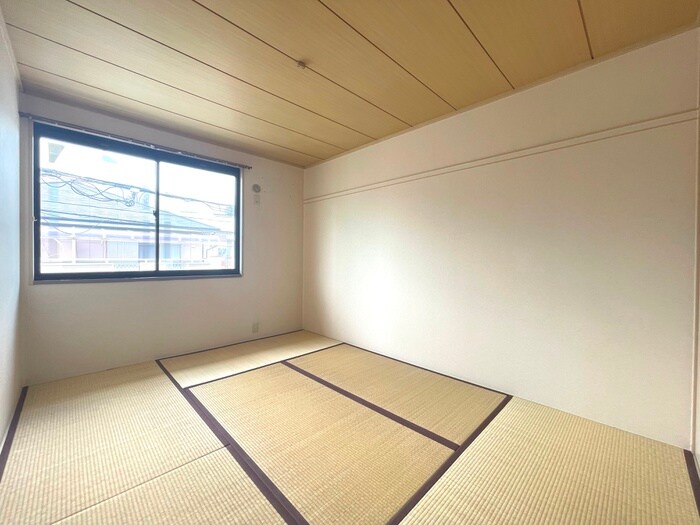 物件内観写真10　(居室)