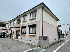 ハイツ王塚(A)外観写真