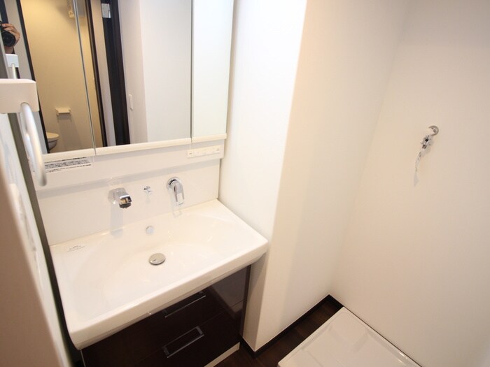 物件内観写真12　(洗面)