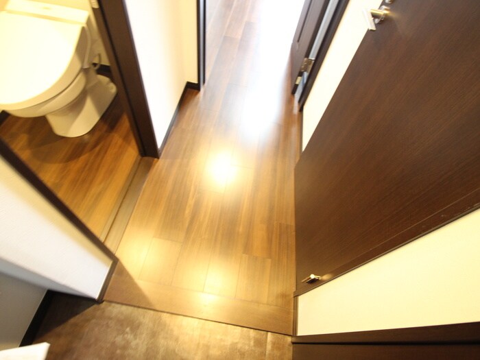 物件内観写真17　(廊下)