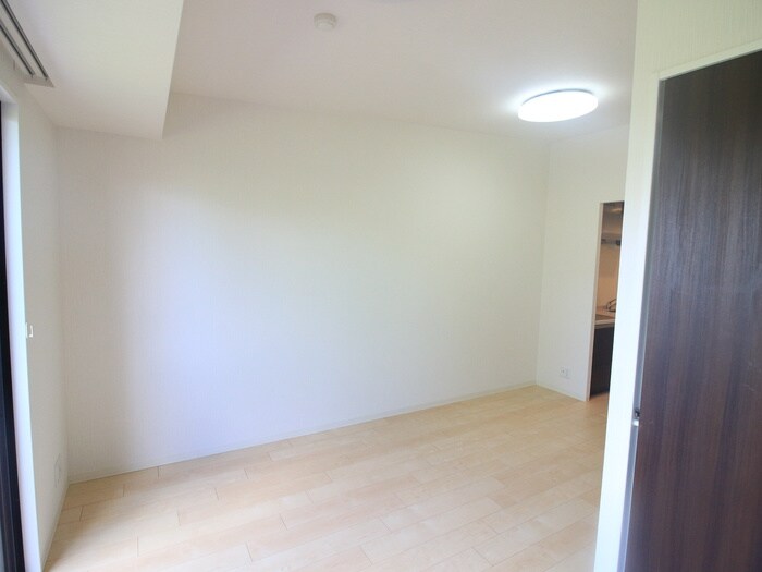 物件内観写真18　(居室)