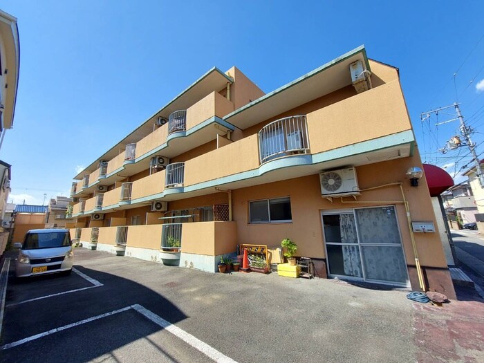 物件外観写真1　(外観写真)