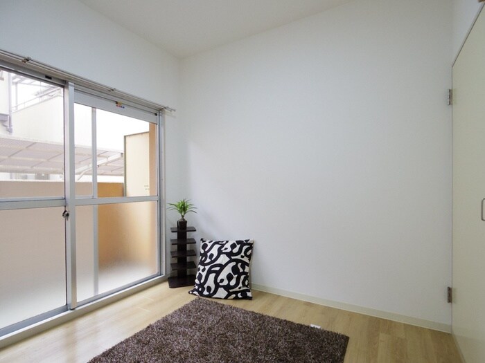 物件内観写真15　(居室)