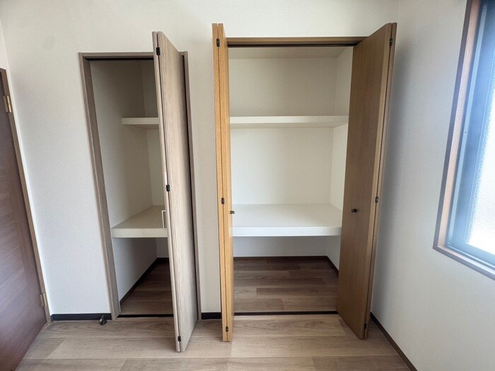 物件内観写真12　(収納)