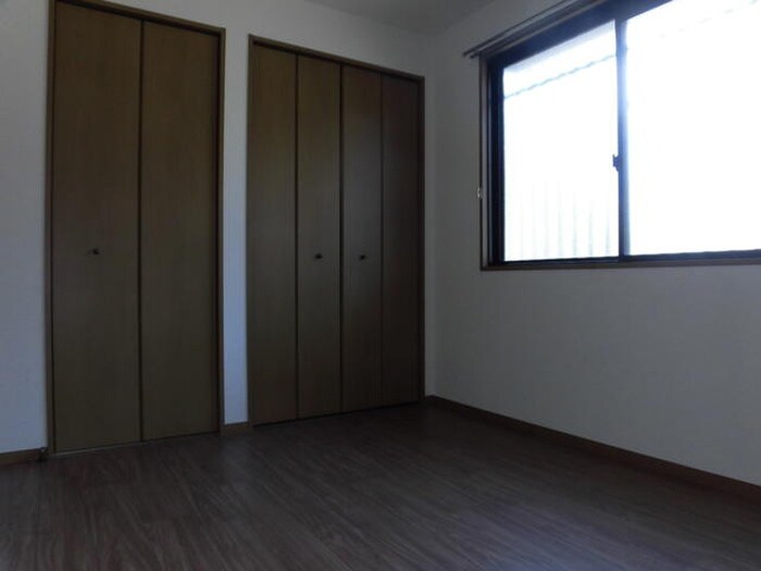 物件内観写真13　(居室)