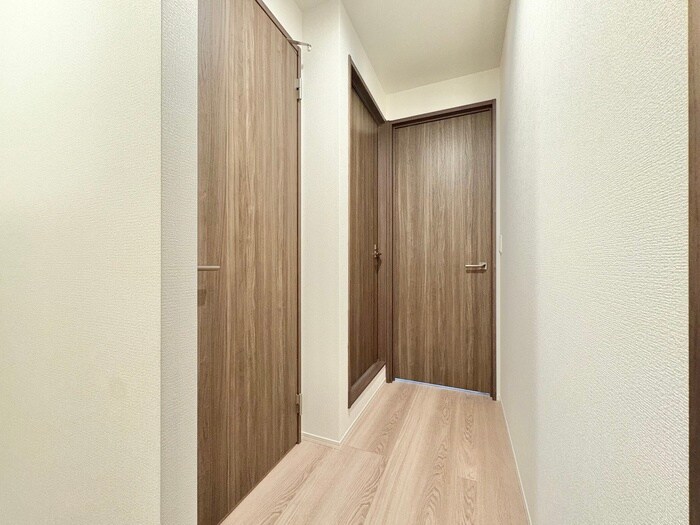 物件内観写真15　(廊下)