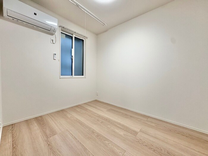 物件内観写真18　(居室)